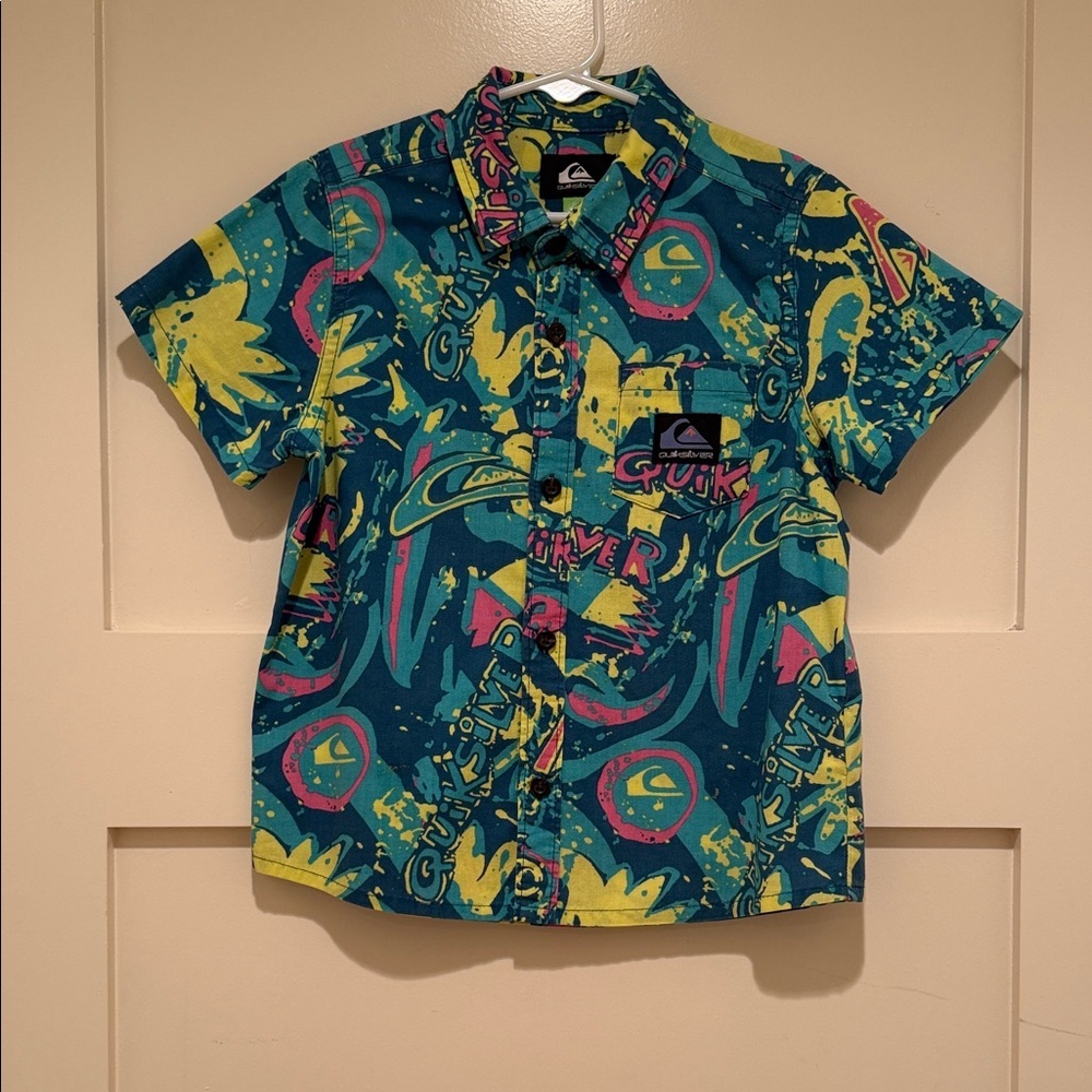 🌊 Quiksilver Boys Size 5 Surf Button Up Shirt Neon Graphic 100% Cotton Retro - Picture 5 of 11